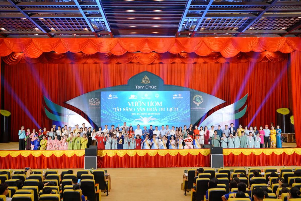 Khoảnh khắc Mùa 4