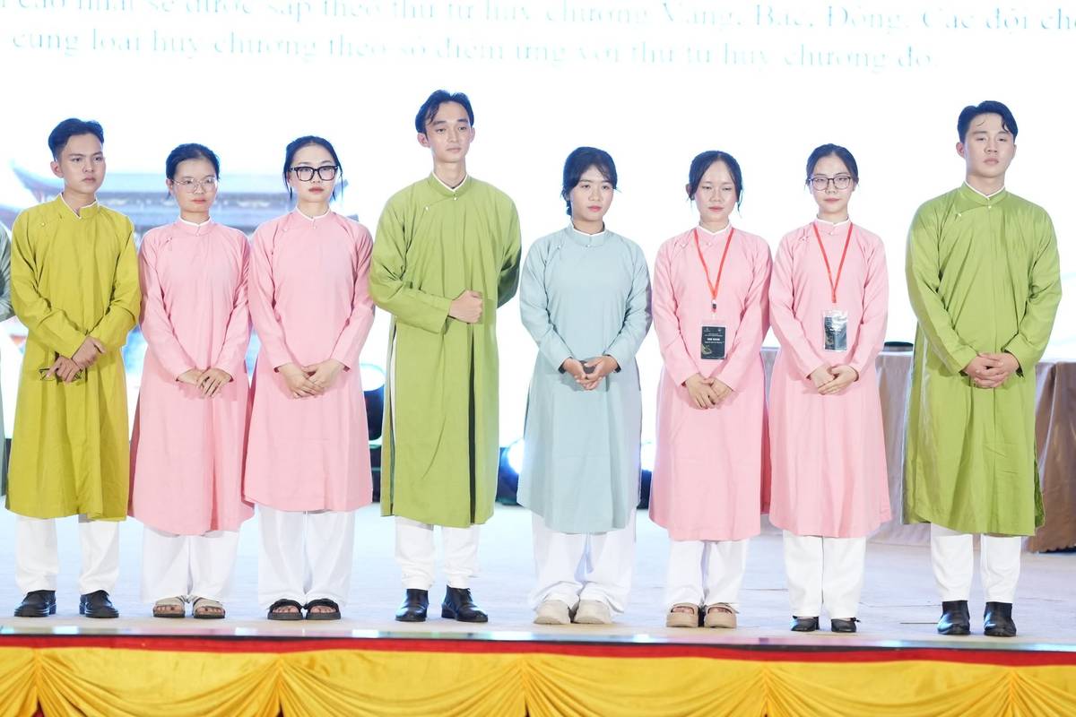 Khoảnh khắc Mùa 4